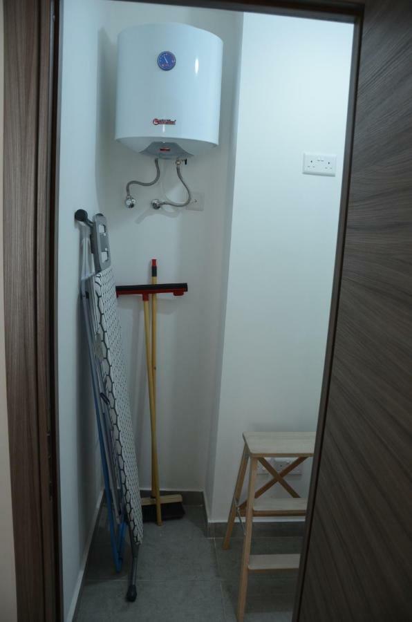 Pilgrim'S Rest Apartments Gzira Esterno foto