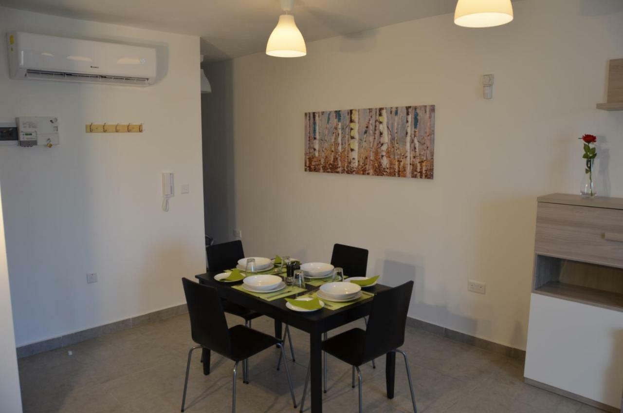 Pilgrim'S Rest Apartments Gzira Esterno foto