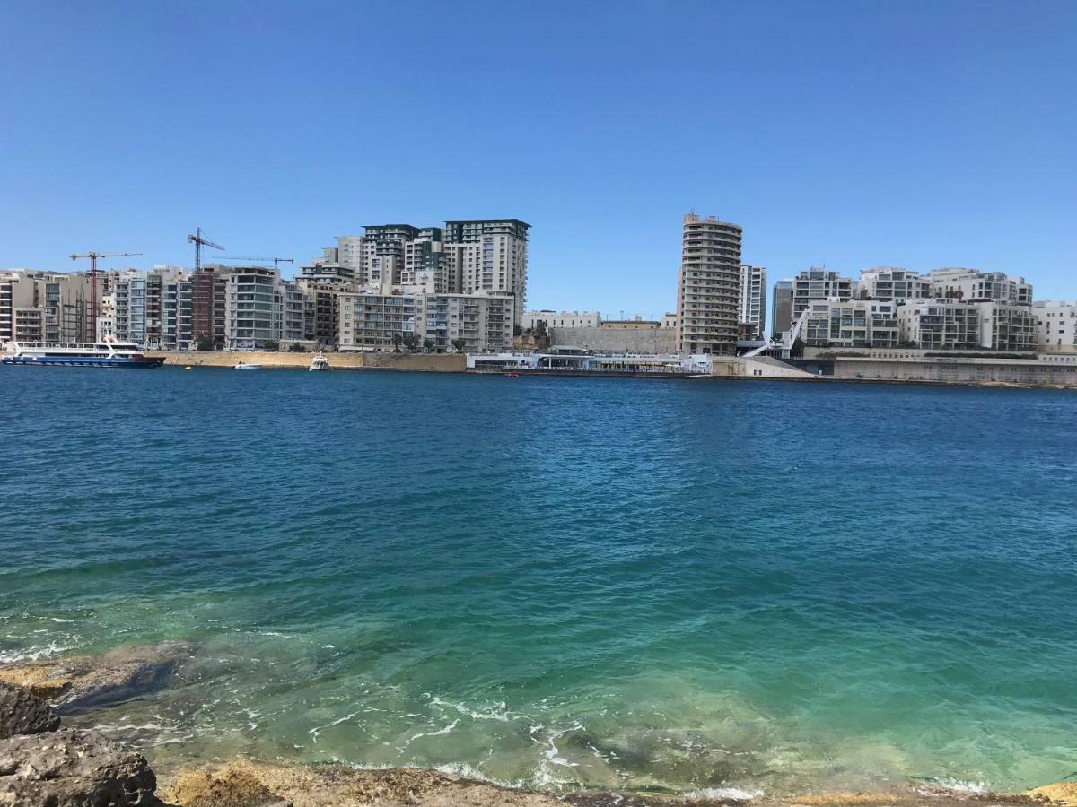 Pilgrim'S Rest Apartments Gzira Esterno foto
