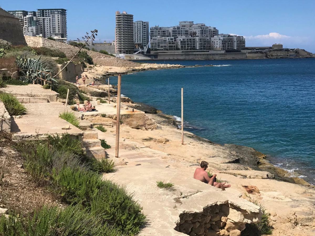 Pilgrim'S Rest Apartments Gzira Esterno foto
