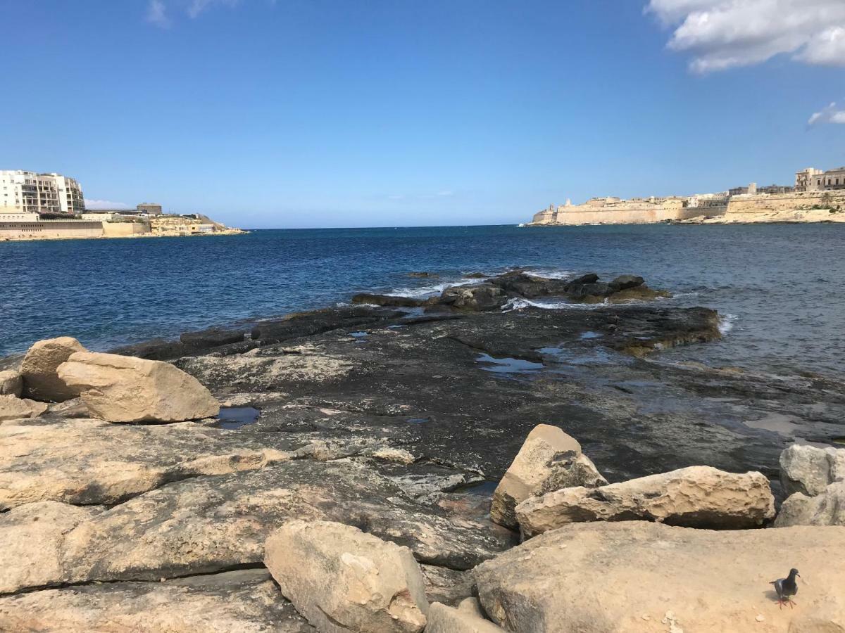 Pilgrim'S Rest Apartments Gzira Esterno foto