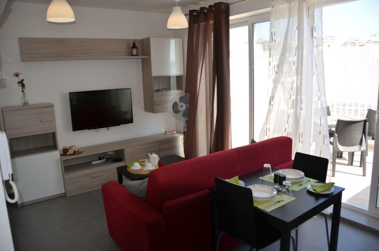 Pilgrim'S Rest Apartments Gzira Esterno foto